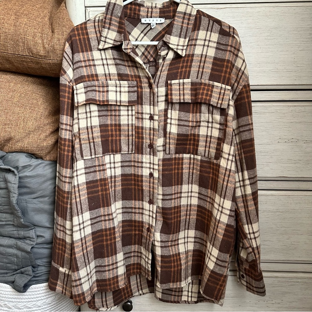 Hyfve Neutral Flannel